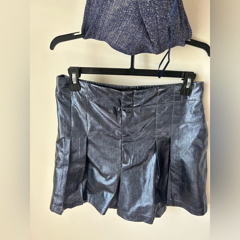 House of Harlow 1960 Sparkling Midnight Crop Top - Picture 3 of 5